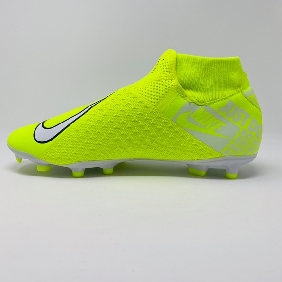 Nike Phantom VSN Academy DF FG Soccer Cleats - Picture 6 of 6